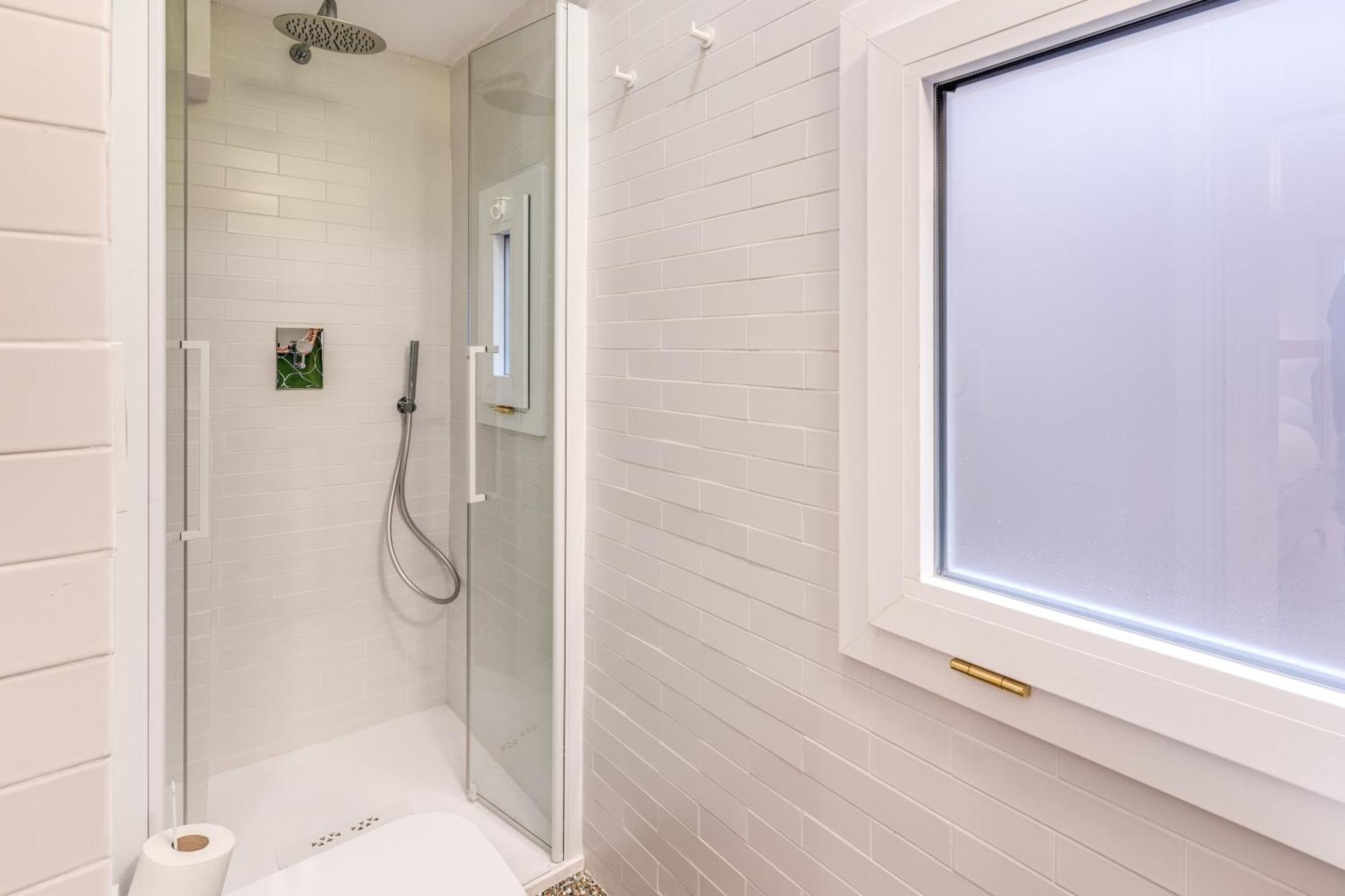 Silent 2 Bdrm Heart Of Trastevere Roma